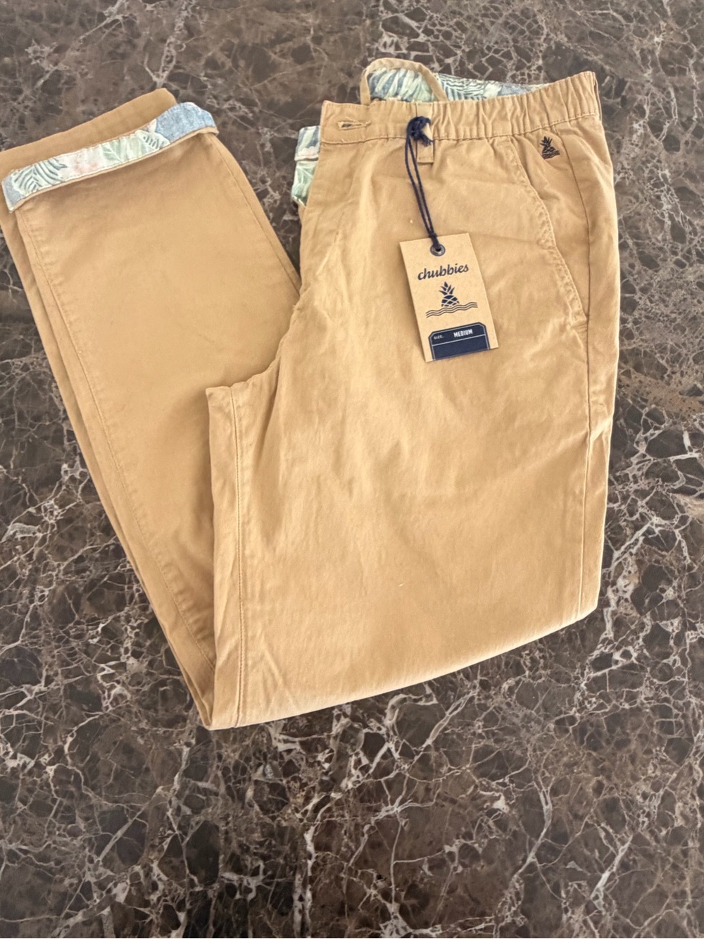 Chubbies Men’s Light Tan Chino Jogger Pants